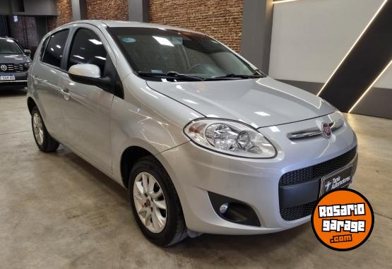 Autos - Fiat FIAT PALIO ATTRACTIVE 1.4 2017 Nafta 122000Km - En Venta