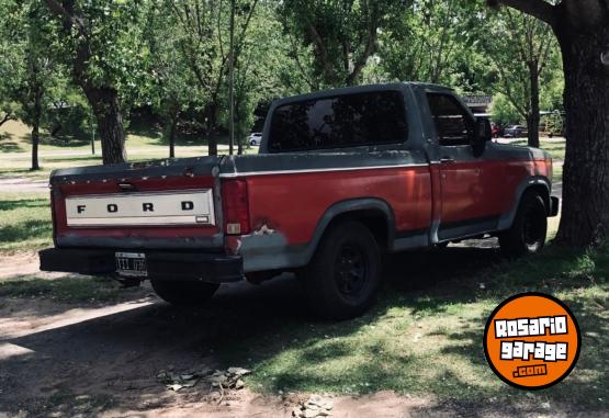 Camionetas - Ford F100 1986 GNC 99999Km - En Venta