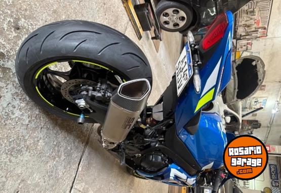 Motos - Suzuki Gsxr1000r inmaculada 2021 Nafta 7000Km - En Venta
