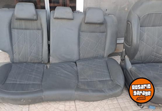 Accesorios para Autos - Butacas 208 - En Venta