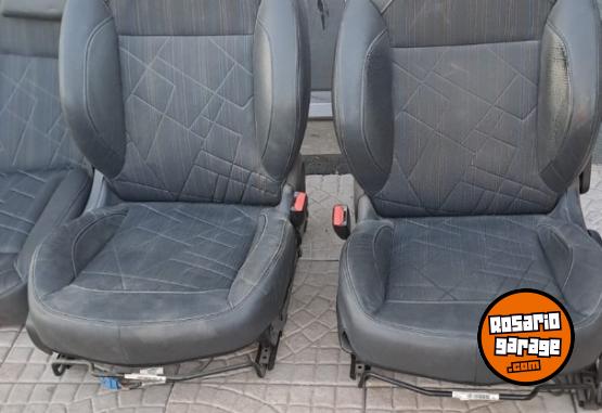 Accesorios para Autos - Butacas 208 - En Venta
