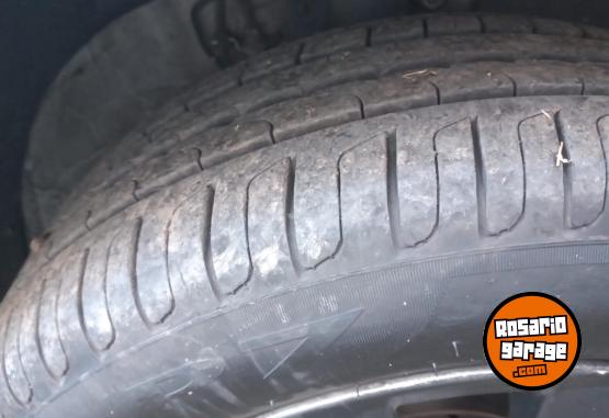 Autos - Volkswagen Fox 2014 Nafta 170000Km - En Venta