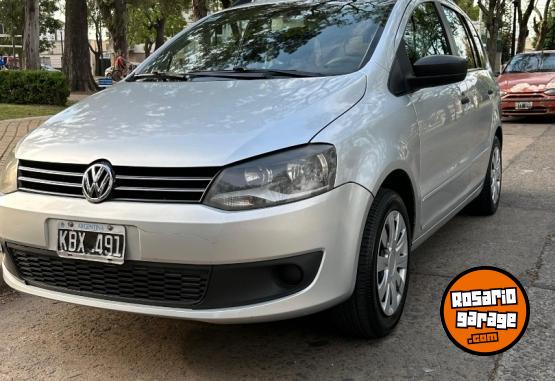 Autos - Volkswagen Suran confortline 2011 2011 GNC 198000Km - En Venta