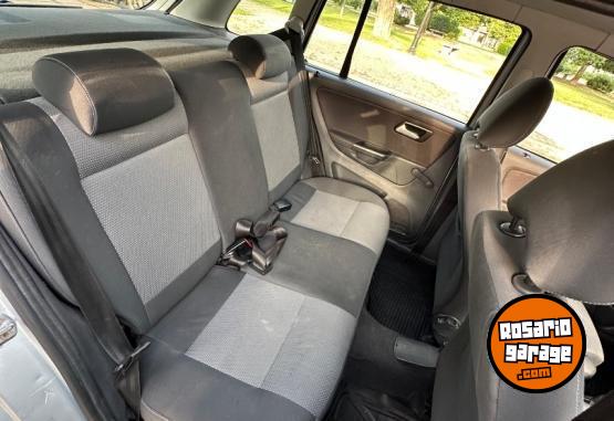 Autos - Volkswagen Suran confortline 2011 2011 GNC 198000Km - En Venta