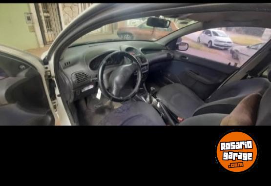 Autos - Peugeot 206 2000 GNC 240000Km - En Venta