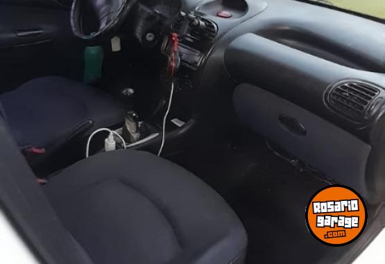 Autos - Peugeot 206 2000 GNC 240000Km - En Venta
