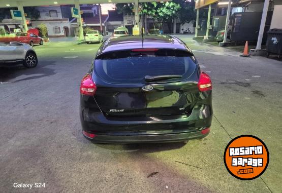 Autos - Ford Focus 2.0 SE plus 2016 Nafta 124000Km - En Venta