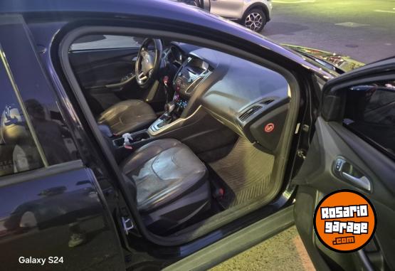Autos - Ford Focus 2.0 SE plus 2016 Nafta 124000Km - En Venta