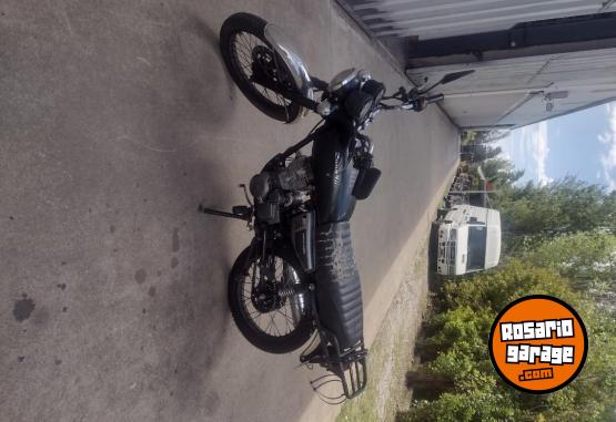 Motos - Zanella Sapucay 150cc 2018 Nafta 27000Km - En Venta