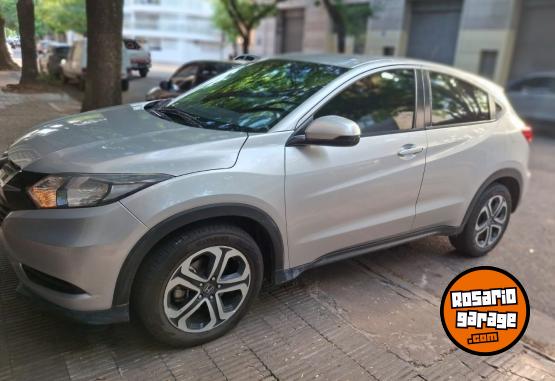 Autos - Honda Hrv 2016 Nafta 122000Km - En Venta