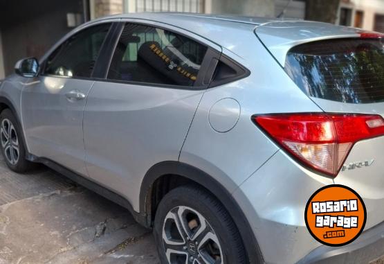 Autos - Honda Hrv 2016 Nafta 122000Km - En Venta