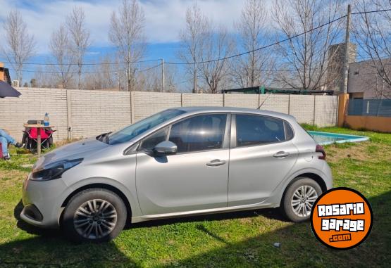 Autos - Peugeot 208 Allure 2019 Nafta 35000Km - En Venta