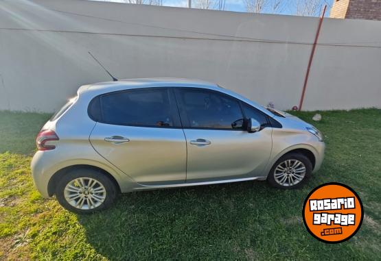 Autos - Peugeot 208 Allure 2019 Nafta 35000Km - En Venta