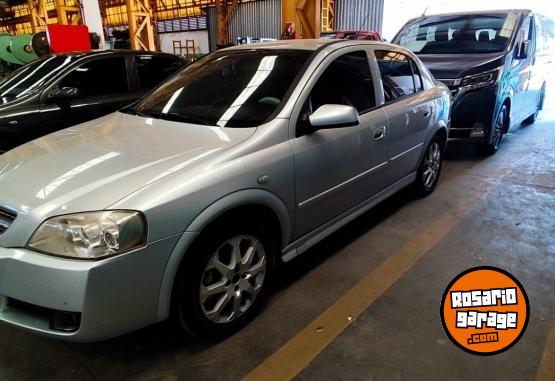 Autos - Chevrolet CHEVROLET ASTRA 2 GLS 2.0 2011 GNC 336000Km - En Venta