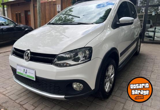 Autos - Volkswagen CrossFox 2014 Nafta 80000Km - En Venta