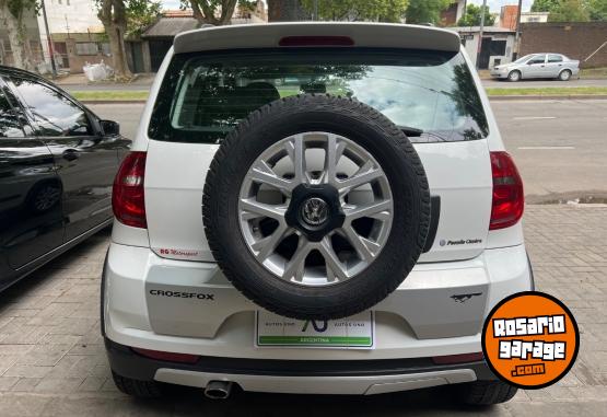 Autos - Volkswagen CrossFox 2014 Nafta 80000Km - En Venta