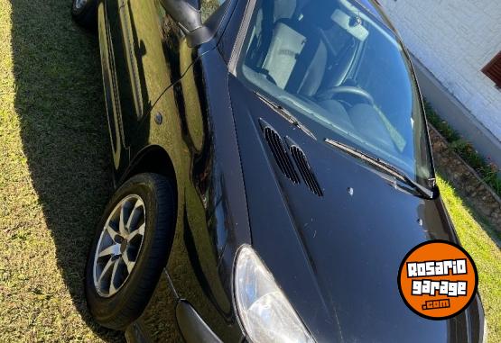 Autos - Peugeot 206 2007 Diesel 230000Km - En Venta