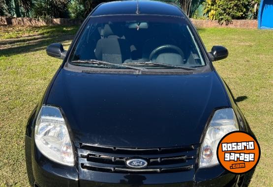 Autos - Ford Ka Viral 2010 Nafta 130000Km - En Venta