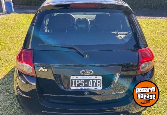 Autos - Ford Ka Viral 2010 Nafta 130000Km - En Venta