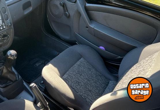Autos - Ford Ka Viral 2010 Nafta 130000Km - En Venta