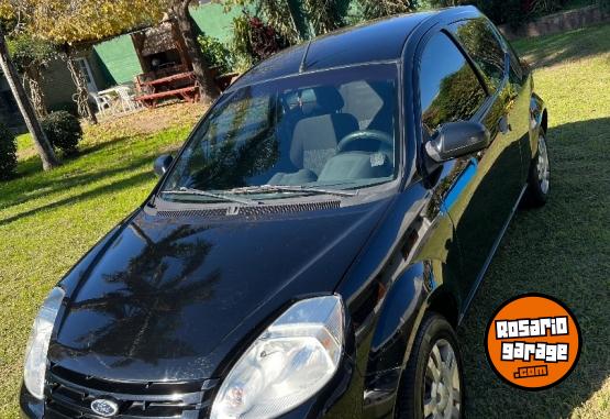 Autos - Ford Ka Viral 2010 Nafta 130000Km - En Venta
