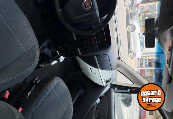 Autos - Fiat Idea attractive 1.4 2011 Nafta 152000Km - En Venta