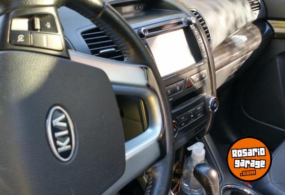 Camionetas - Kia Sorento 2.4 Ex Premium4x4 2012 Nafta 201000Km - En Venta