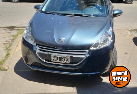 Autos - Peugeot 208 2016 Nafta 90000Km - En Venta