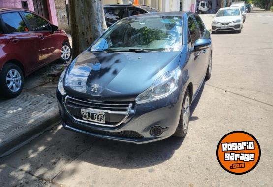 Autos - Peugeot 208 2016 Nafta 90000Km - En Venta