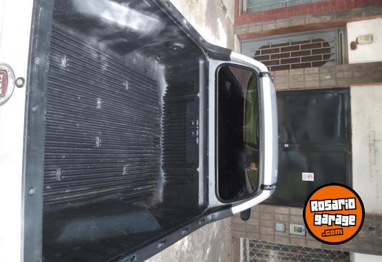 Camionetas - Fiat strada 2010 Nafta 175000Km - En Venta