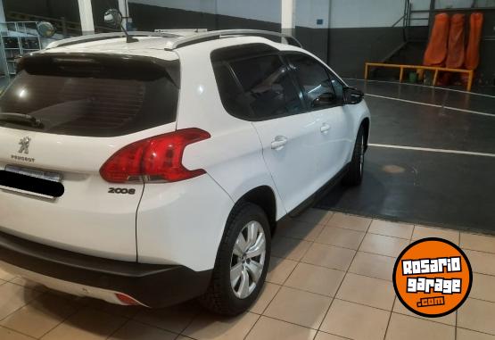 Autos - Peugeot 2008 ALLURE 1.6 MT 2018 Nafta 79000Km - En Venta