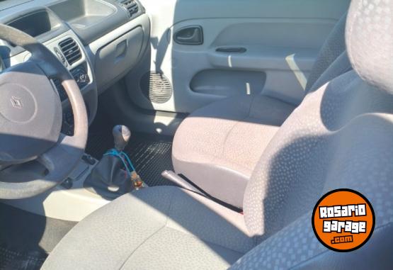 Autos - Renault clio 1.2 2011 Nafta 157000Km - En Venta