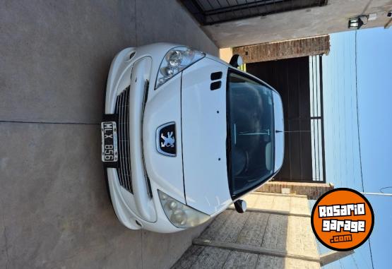 Autos - Peugeot 207 compact 2013 Nafta 170000Km - En Venta
