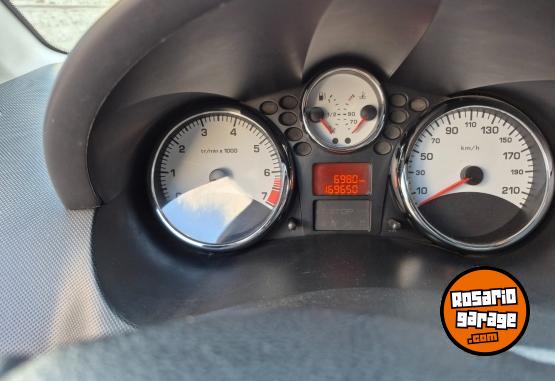 Autos - Peugeot 207 compact 2013 Nafta 170000Km - En Venta