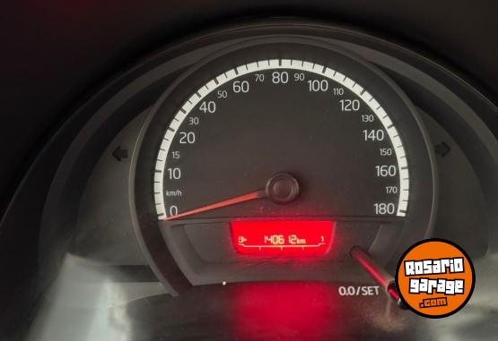 Autos - Volkswagen Up 1.0 2015 Nafta 140000Km - En Venta