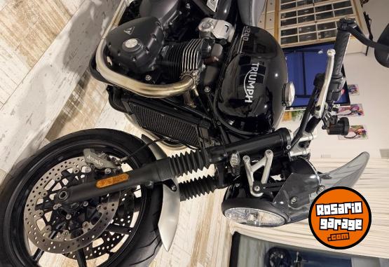 Motos - Triumph 1200 speed twin 2020 Nafta 11000Km - En Venta