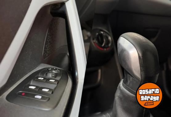 Autos - Peugeot 208 Allure Touch 2014 Nafta 78000Km - En Venta