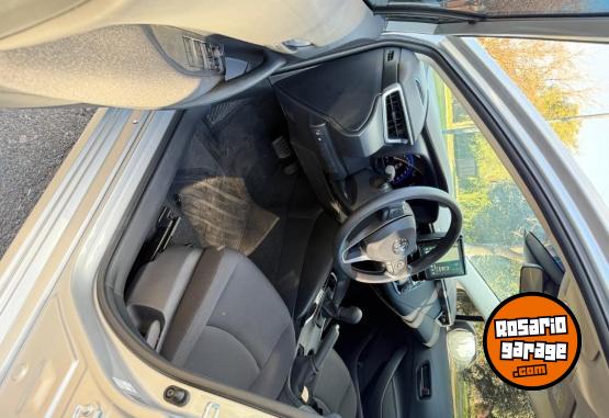 Autos - Toyota Corolla 2024 Nafta 9500Km - En Venta