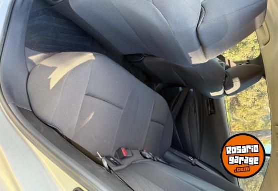 Autos - Toyota Corolla 2024 Nafta 9500Km - En Venta