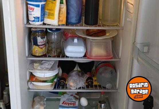 Hogar - Vendo Heladera Eslabn de Lujo ERM30 No Frost - En Venta