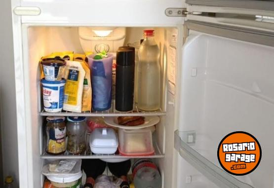 Hogar - Vendo Heladera Eslabn de Lujo ERM30 No Frost - En Venta