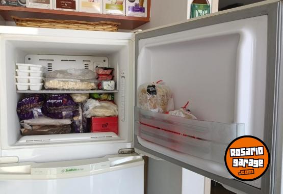 Hogar - Vendo Heladera Eslabn de Lujo ERM30 No Frost - En Venta