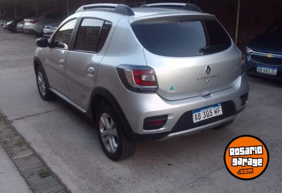 Autos - Renault Sandero 2017 GNC 103000Km - En Venta