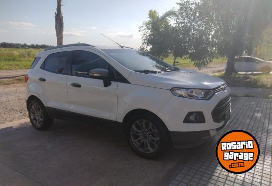 Autos - Ford Ecosport freestyle 2015 GNC 132000Km - En Venta