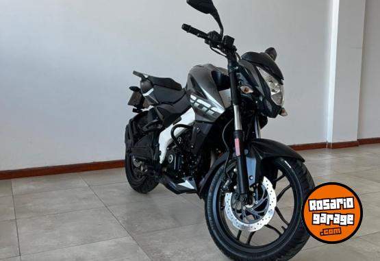 Motos - Bajaj Rouser NS200 2024 Nafta 8500Km - En Venta