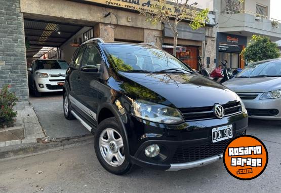 Autos - Volkswagen CROSSFOX CONFORTLINE 2010 Nafta 145000Km - En Venta