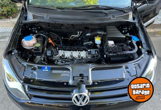 Autos - Volkswagen CROSSFOX CONFORTLINE 2010 Nafta 145000Km - En Venta