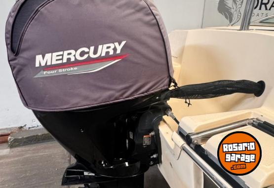 Embarcaciones - Quicksilver 555 con motor Mercury 150 con 90hs - CON TRAILER!!! - En Venta