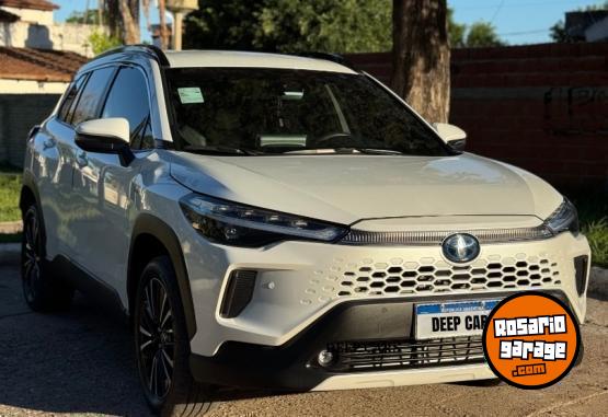 Autos - Toyota Corolla Cross HEV SEG 2025 Electrico / Hibrido 4000Km - En Venta
