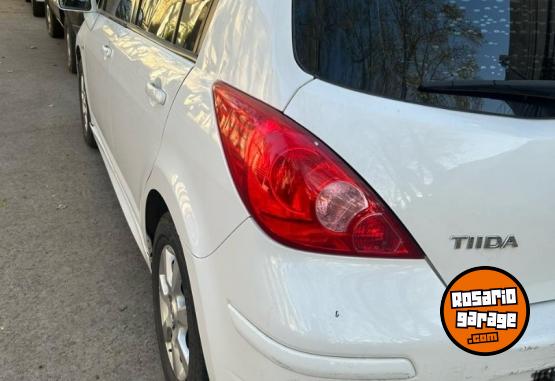 Autos - Nissan Tiida 1.8 Tekna MT 2013 2013 Nafta 105000Km - En Venta